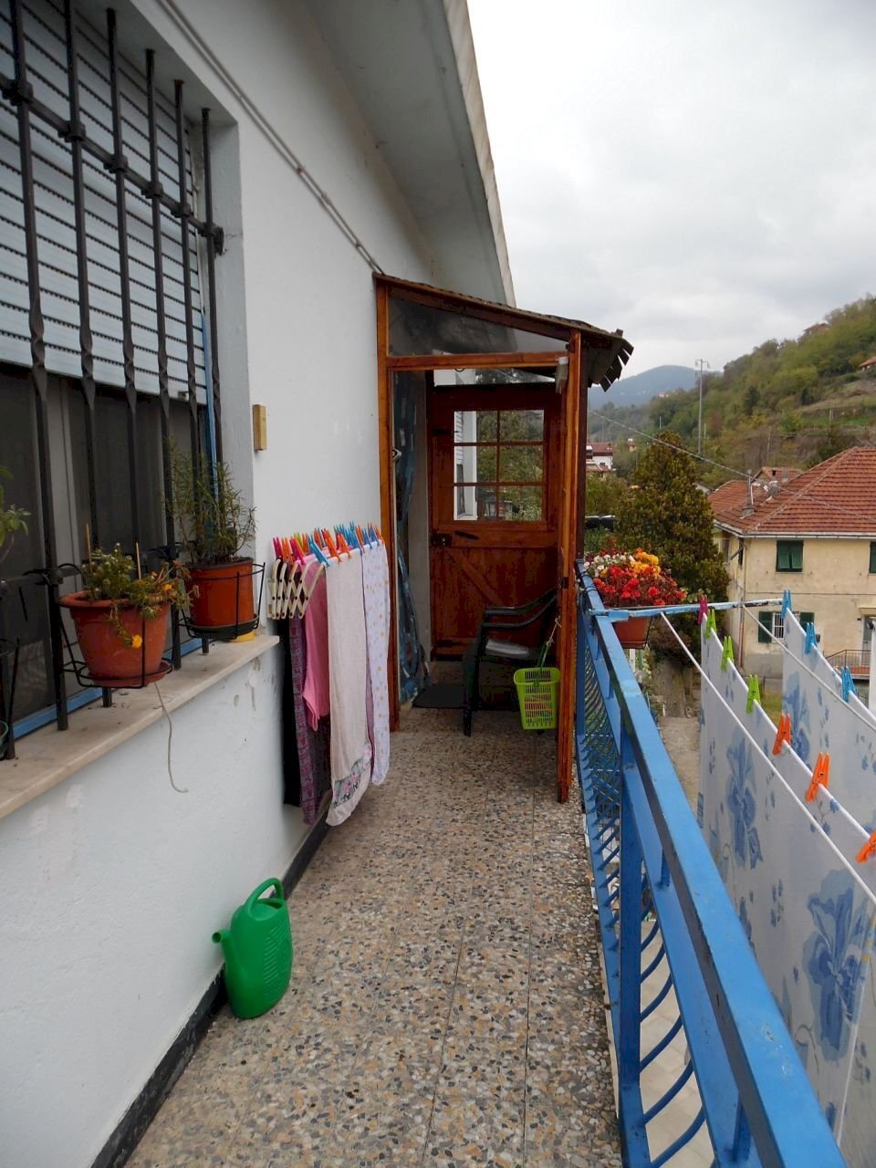 balcone di accesso - Apartment Strada Statale 35 dei Giovi 53, Mignanego - photo 3