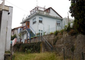 esterno bifamiliare - Appartamento Strada Statale 35 dei Giovi 53, Mignanego - foto 1