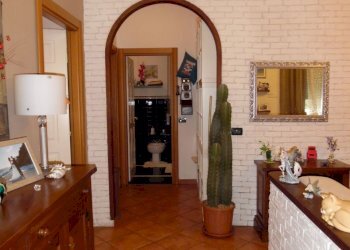 ingresso - Appartamento Strada Statale 35 dei Giovi 53, Mignanego - foto 4