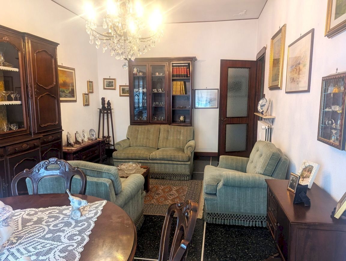 salone - Appartamento Via Campomorone 40R, Genova - foto 3