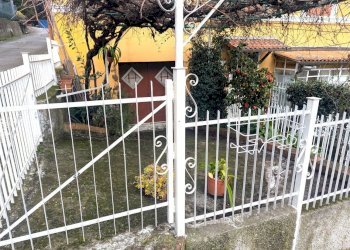 giardino - Appartamento Via Natale Gallino 76A, Genova - foto 3
