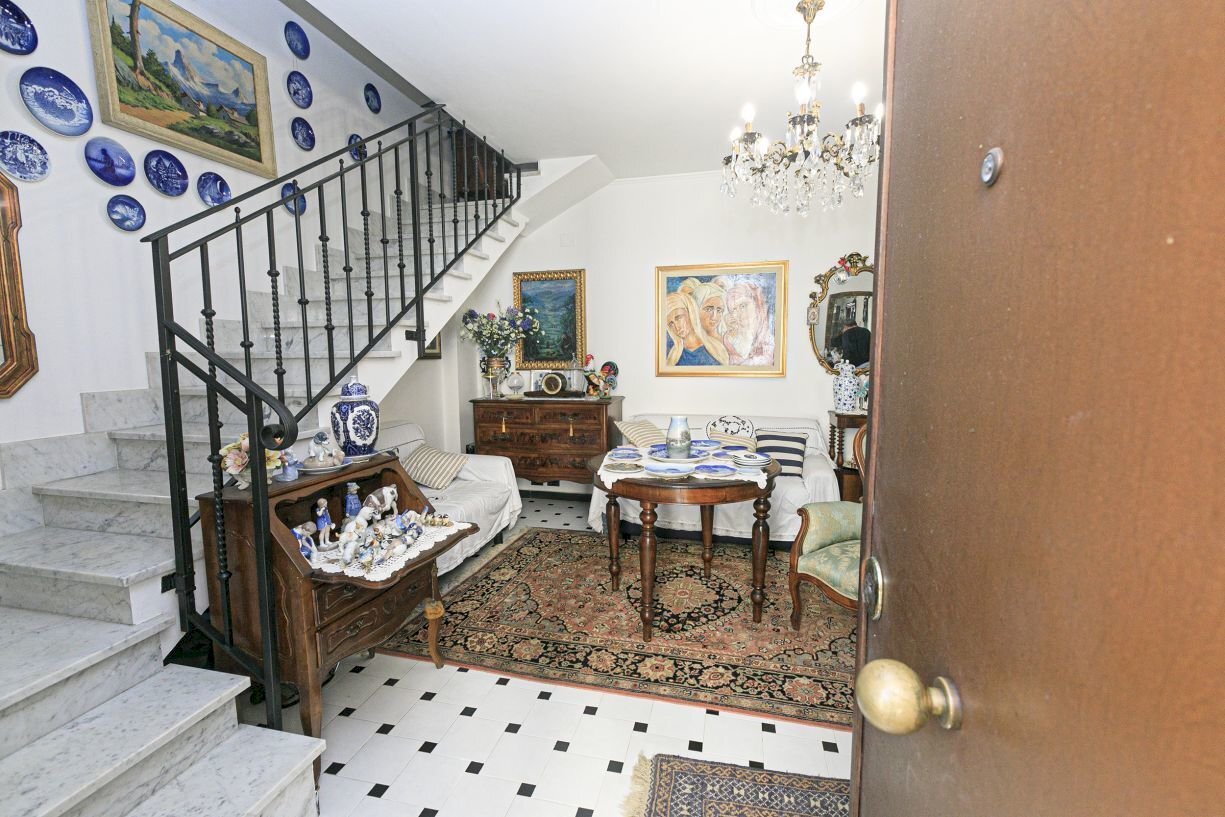 ingresso - Appartamento Via Paolo Anfossi 68B, Genova - foto 1