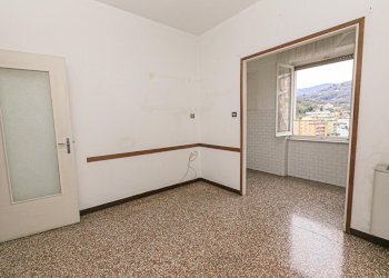 cucinino e tinello (3).jpg - Appartamento Via Alcide De Gasperi  44, Campomorone - foto 4