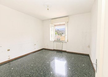 camera 1 (2).jpg - Appartamento Via Alcide De Gasperi  44, Campomorone - foto 13