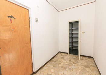 ingresso (1).jpg - Appartamento Via Alcide De Gasperi  44, Campomorone - foto 20