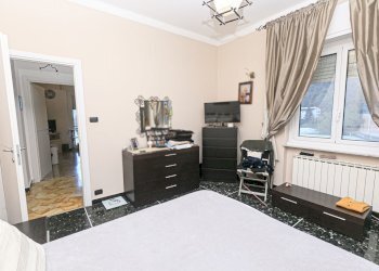 camera matrimoniale - Appartamento Via Bartolomeo Parodi 59, Ceranesi - foto 25