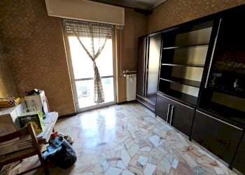 Camera grande.jpg - Appartamento Via Torino 31, Campomorone - foto 13