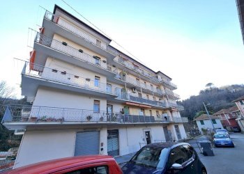 Stabile (3).jpg - Appartamento Via Torino 31, Campomorone - foto 28