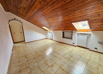 sala doppia (5).jpeg - Appartamento Via Benedetto da Cesino 38A, Genova - foto 8