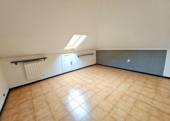 camera 2 (4).jpeg - Appartamento Via Benedetto da Cesino 38A, Genova - foto 17