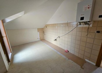 cucina (2).jpeg - Appartamento Via Benedetto da Cesino 38A, Genova - foto 23