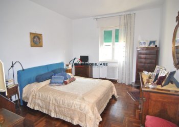 CAMERA MATRIMONIALE - Appartamento Viale Fabbricotti 3, Livorno - foto 23