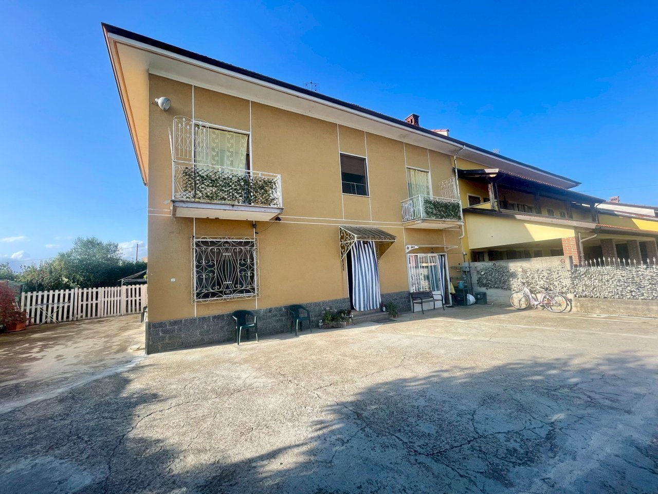 003.jpg - Villa a Schiera Via Bricco San Martino 44, Lequio Tanaro - foto 3