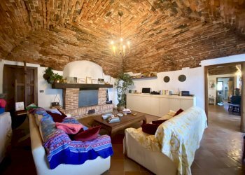 017.jpeg - Rustic Borgata Piancerreto Sottano 8, Dogliani - photo 17