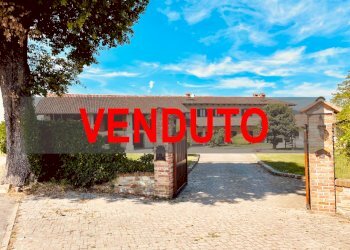 00001.jpg - Rustic Borgata Piancerreto Sottano 8, Dogliani - photo 1