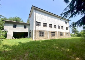 004.jpeg - Rustico Frazione Villa 8, Serravalle Langhe - foto 4