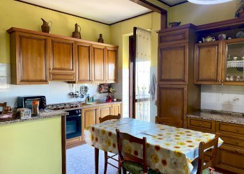 05.jpg - Villa via bricco broncio, Serravalle Langhe - foto 5