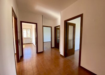 2.jpeg - Appartamento Via Luigi Einaudi 2, Lequio Tanaro - foto 2