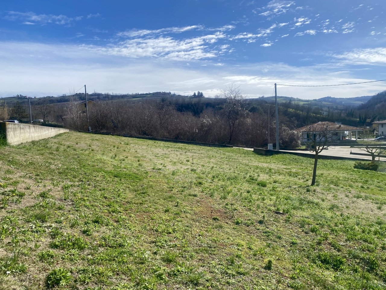 image00001.jpeg - Building land Via Codevilla 129, Dogliani - photo 1