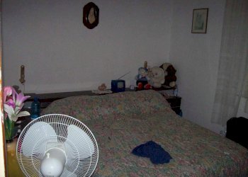 camera da letto - Villa Strada Paganina 12, Roccabianca - foto 4