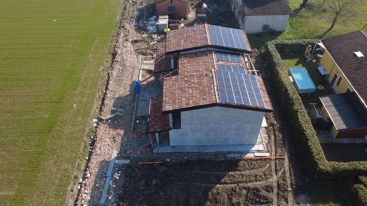 FOTO C.jpeg - Villa a Schiera STRADA DELLA SACCA 6, Sissa Trecasali - foto 3