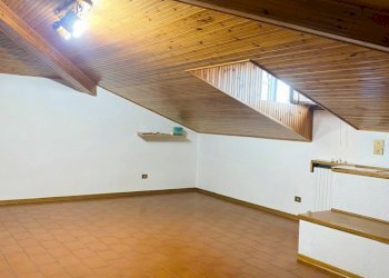 Immagine WhatsApp 2025-04-17 ore 10.36.50_da95d19a - Quadrilocale Via A. dall'Aglio 1, San Secondo Parmense - foto 7