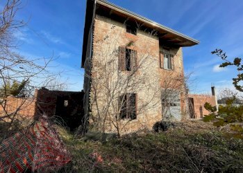 Immagine WhatsApp 2024-11-28 ore 12.15.43_84caed2d - Rustico Strada Mazzacavallo 26, Sissa Trecasali - foto 8