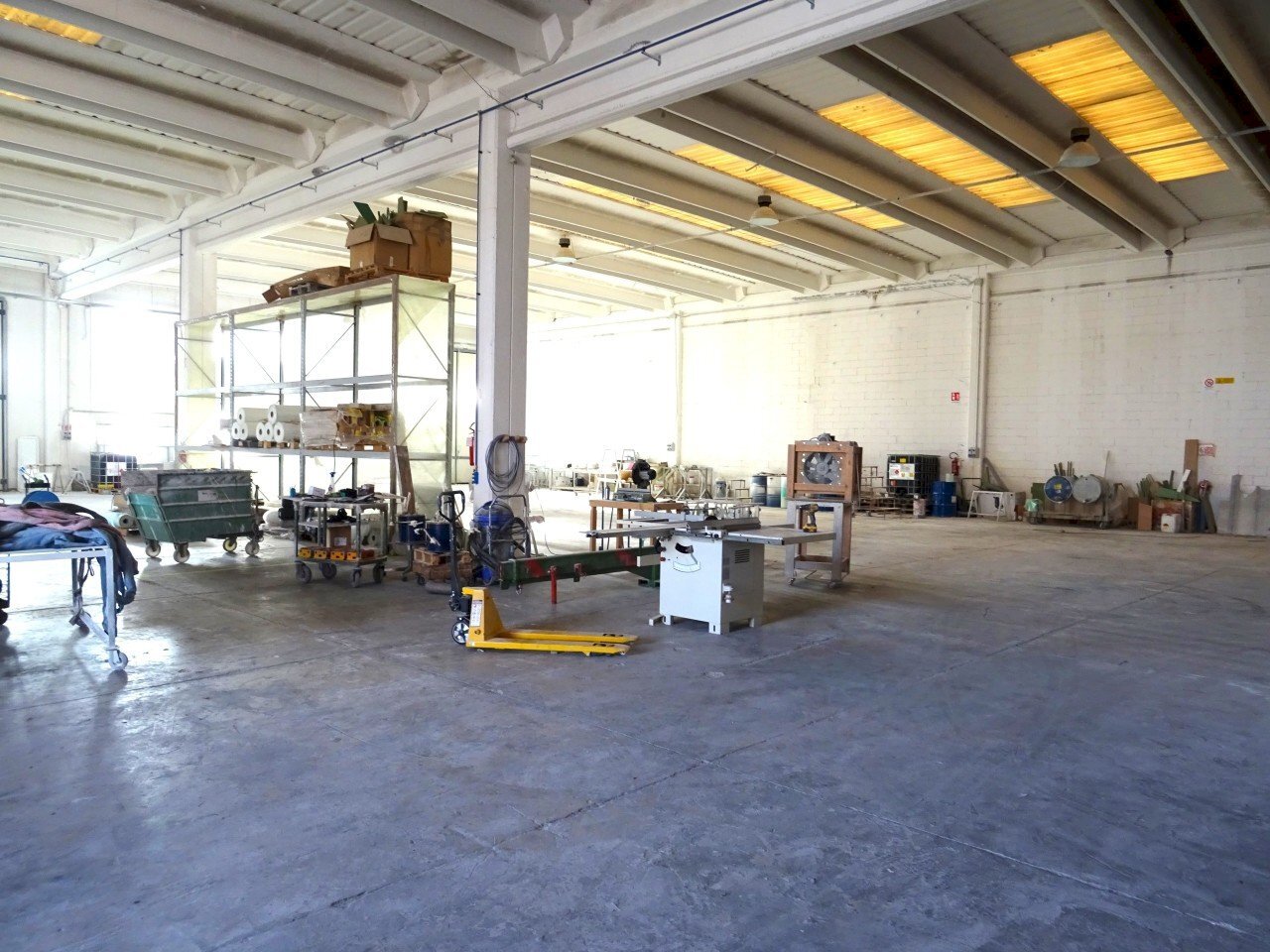 DSC04572.JPG - Commercial Premises Monte Porzio - photo 3