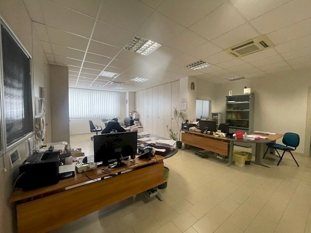 IMG_1328.jpg - Office Via Pomezia, San Benedetto del Tronto - photo 1