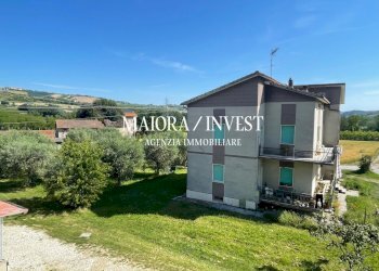 Casa in vendita MaioraInvest (2).jpg - Villa contrada Moglie, Montalto delle Marche - foto 3