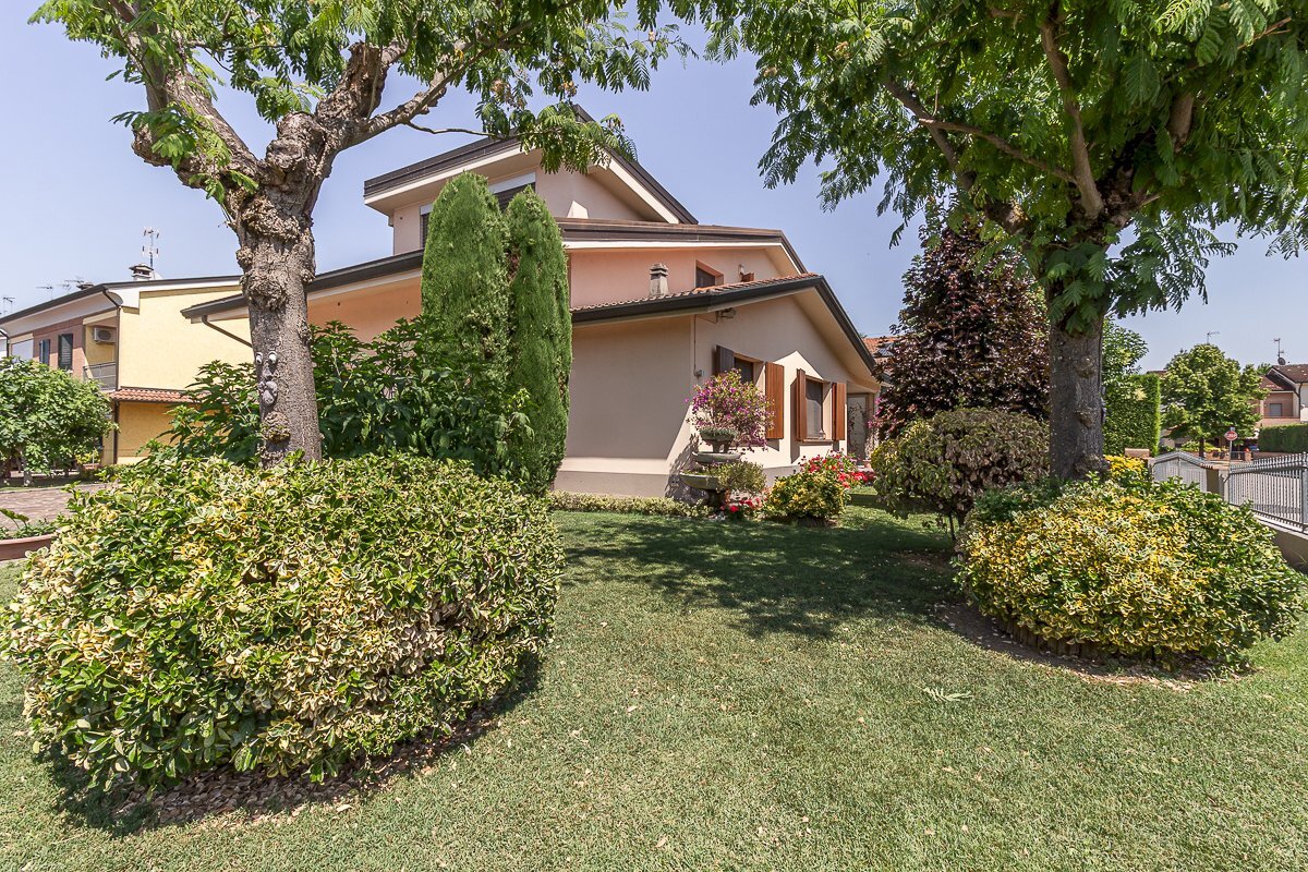 image00005.jpg - Villa Via Claudio Gallerani 2, Terre del Reno - photo 1