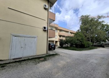 20250917_101615.jpg - Box Via Lionello D'Este 8, Rovigo - photo 2