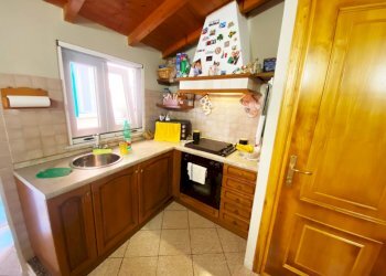 IMG_6303 (Large).jpg - Porzione di casa Via Umberto Biancamano 141, La Spezia - foto 8