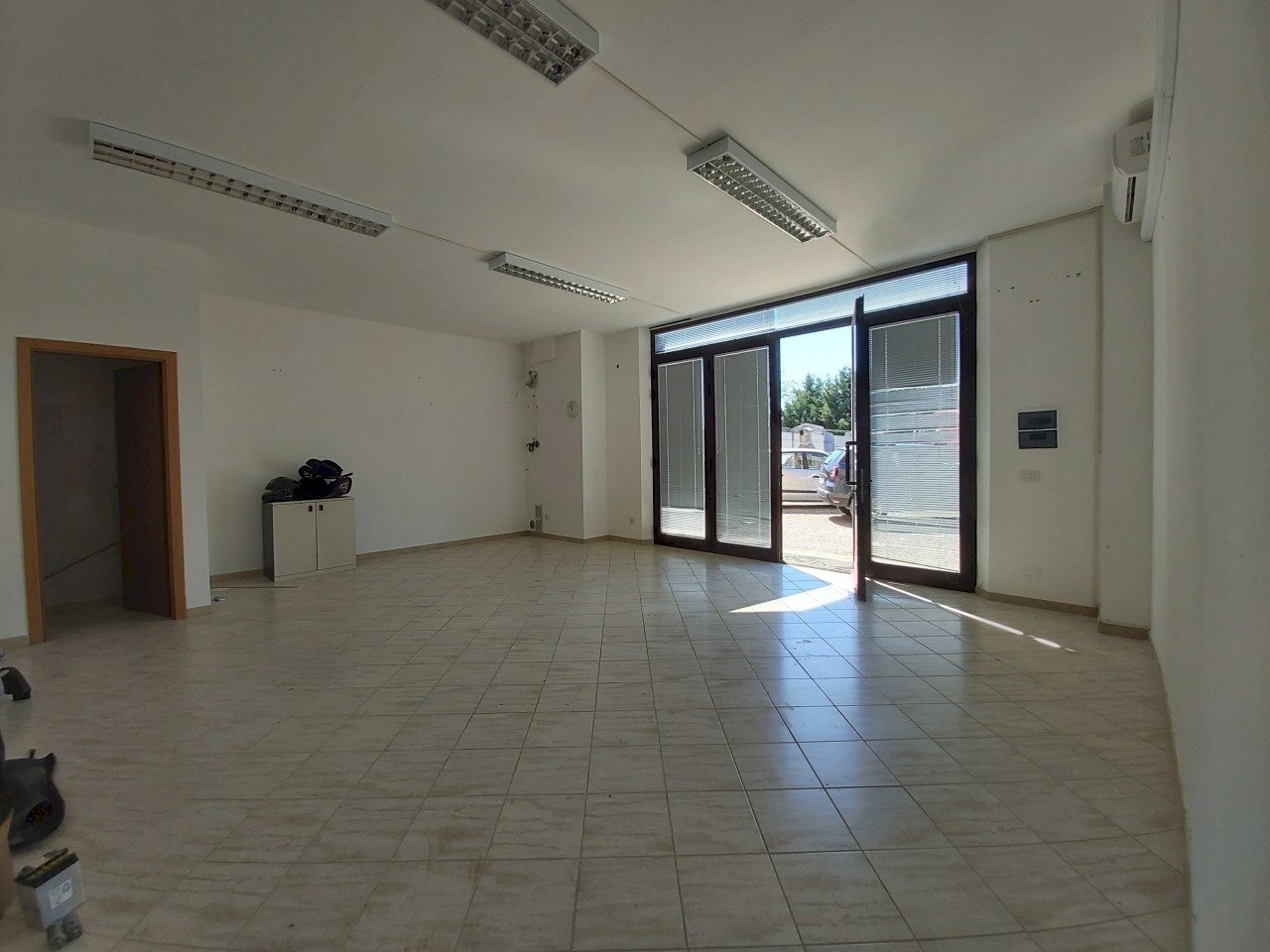fondo commerciale.jpg - Commercial Premises Via Luigi Agretti 36, La Spezia - photo 3