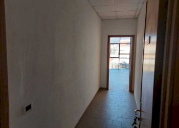 IMG-20250114-WA0004.jpg - Ufficio Strada Statale 1 111, Sarzana - foto 3