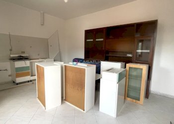 Soggiorno + Angolo Cottura - Quadrilocale Pineto - foto 5