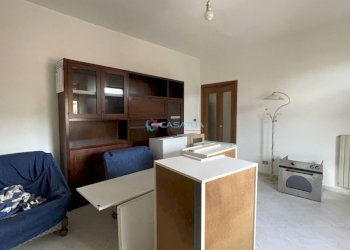 Soggiorno + Angolo Cottura - Quadrilocale Pineto - foto 7