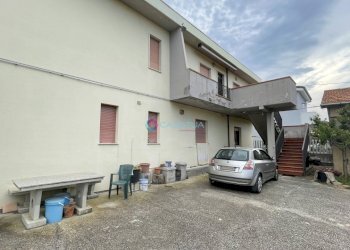 Corte Esterna - Quadrilocale Pineto - foto 25