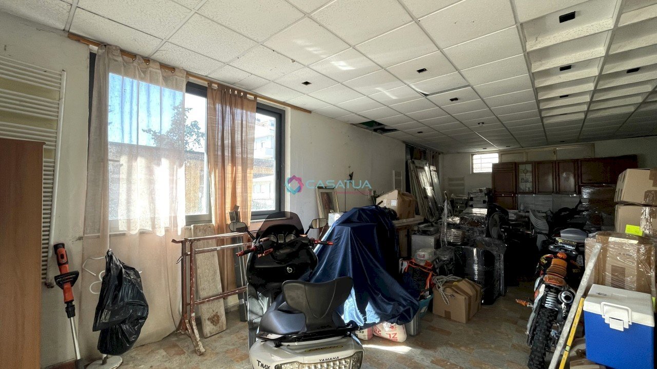 Soggiorno + Cucina - Commercial Premises Pineto - photo 3