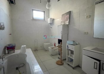 Bagno - Locale Commerciale Pineto - foto 20