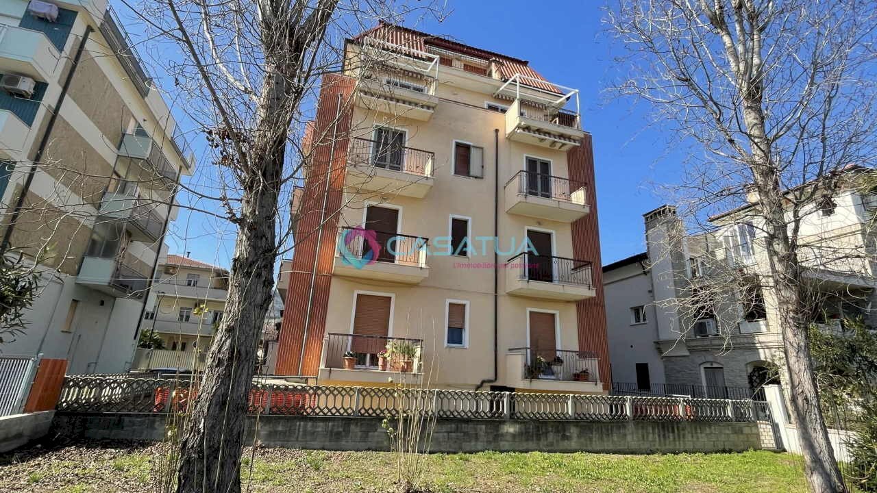 FACCIATA EST - Trilocale Silvi - foto 1