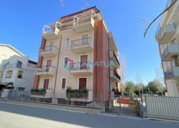 FACCIATA - Trilocale Silvi - foto 3