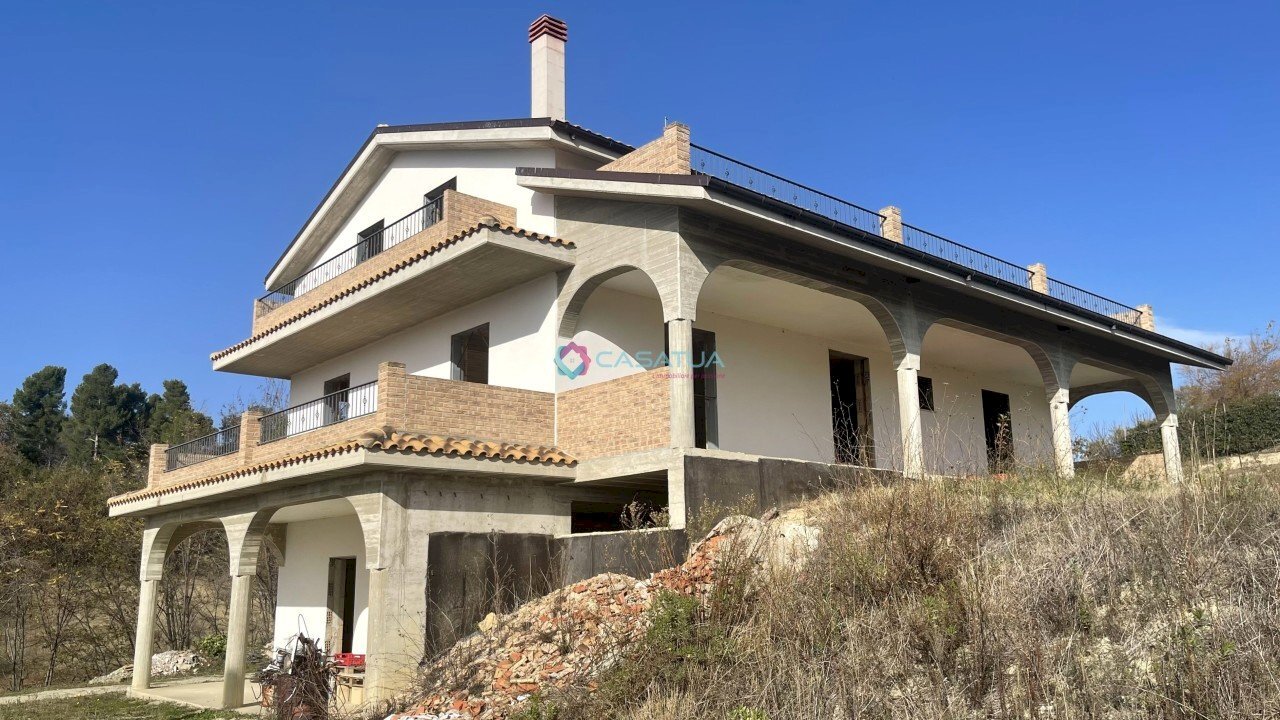 Facciata - Villa Spoltore - photo 1