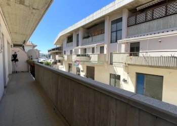 Balcone Soggiorno + Cucina - Appartamento Silvi - foto 8