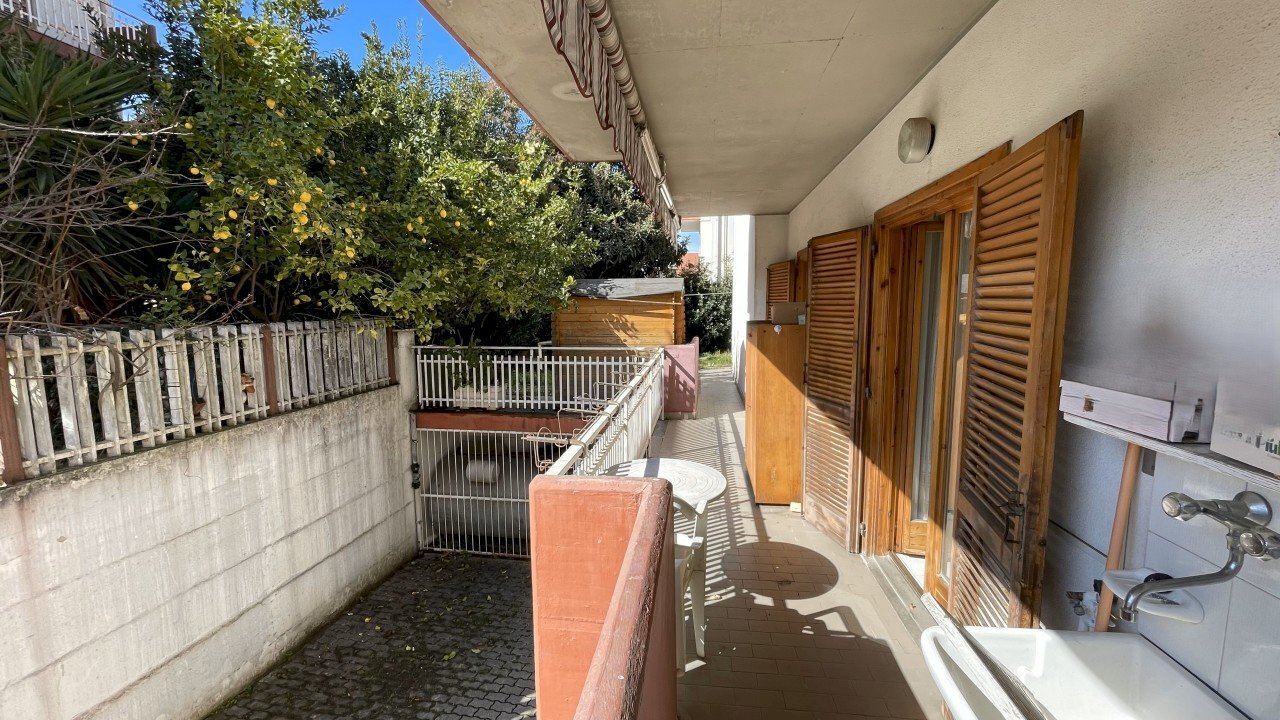 BALCONE.JPEG - Trilocale Città Sant'Angelo - foto 2