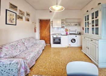 09.jpeg - Bilocale Via P. Ratti 32, Ameglia - foto 11