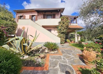 02.jpg - Villa a Schiera Via Porredo 152, Fosdinovo - foto 2