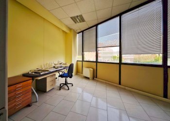 IMG_20250821_125018~2.jpg - Ufficio Via Brigata Partigiana Ugo Muccini 92, Sarzana - foto 3