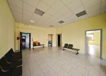 IMG_20250821_125154~2.jpg - Ufficio Via Brigata Partigiana Ugo Muccini 92, Sarzana - foto 5