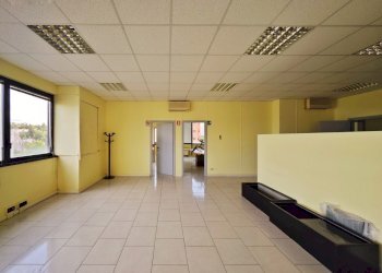 IMG_20250821_125355~2.jpg - Ufficio Via Brigata Partigiana Ugo Muccini 92, Sarzana - foto 15